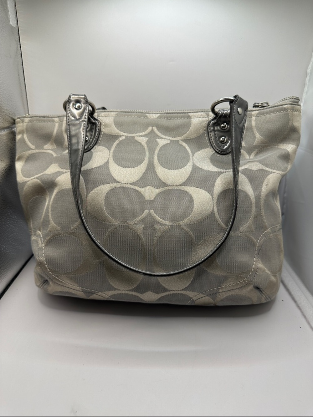 Coach Poppy Hallie Silver Signature Canvas Shoulder Bag - Picture 4 of 12